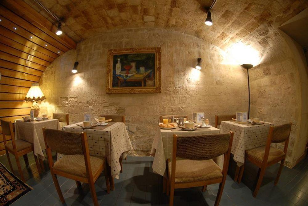 Volney Opéra Hotel 3*